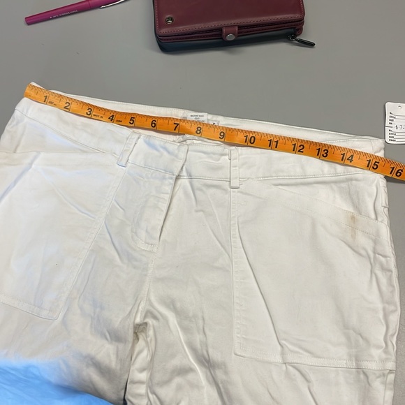 Vintage wet seal white cargo style pants with tie details - Picture 10 of 10